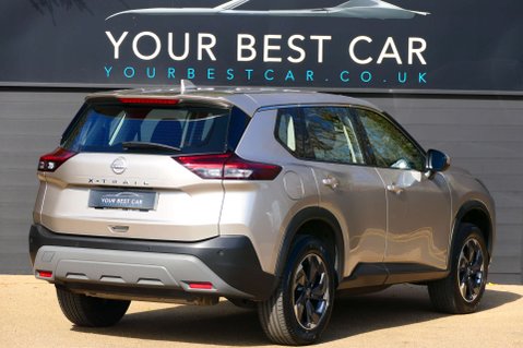 Nissan X-Trail 1.5 X-Trail Acenta Premium MHEV CVT 5dr 12