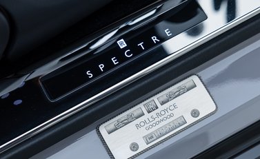 Rolls-Royce Spectre 26