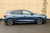 Ford Focus ST-LINE VIGNALE MHEV 12