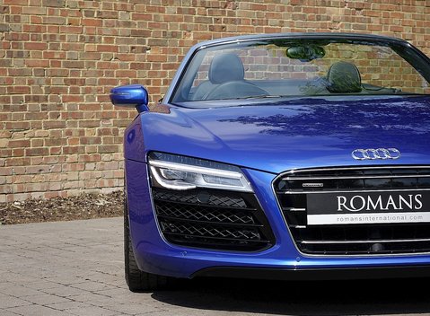 Audi R8 V10 Spyder 18