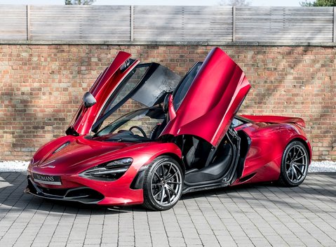 McLaren 720S Performance 6