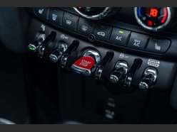 Mini Hatch 2.0 John Cooper Works Auto 3dr 17