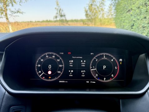 Land Rover Discovery SD6 HSE 42