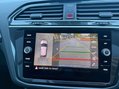 Volkswagen Tiguan 2.0 Tiguan R-Line Tech TSi 4Motion Semi-Auto 4WD 5dr 40
