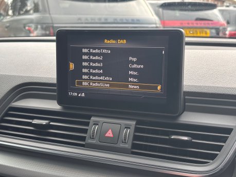 Audi Q5 2.0 TDI Sport SUV 5dr Diesel S Tronic quattro Euro 6 (s/s) (190 ps) 33