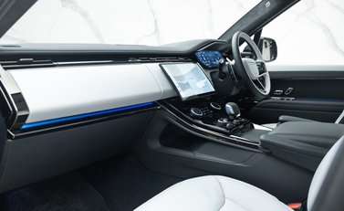 Land Rover Range Rover Sport P400 AUTOBIOGRAPHY 21