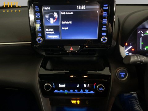 Toyota Yaris Cross 1.5 VVT-h Design SUV 5dr Petrol Hybrid E-CVT Euro 6 (s/s) (116 ps) Air Con 17