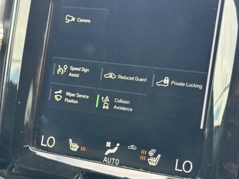 Volvo XC60 2.0 D4 R-Design Auto AWD Euro 6 (s/s) 5dr 23