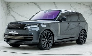 Land Rover Range Rover P530 SV 1