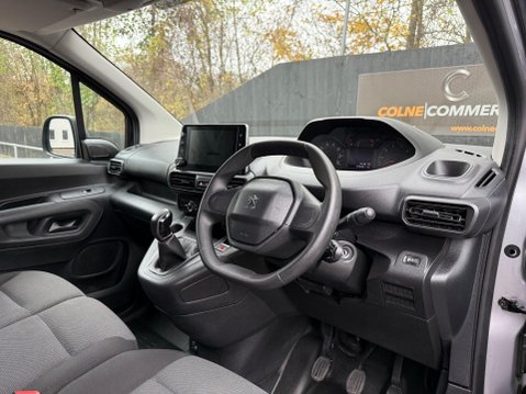 Peugeot Partner BLUEHDI PROFESSIONAL PREMIUM L1 10