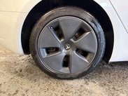 Tesla Model 3 Standard Range Plus Auto RWD 4dr 18