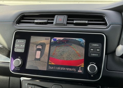 Nissan LEAF N-CONNECTA 18