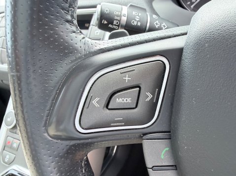 Land Rover Range Rover Evoque TD4 HSE DYNAMIC LUX 31