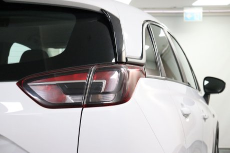 Vauxhall Crossland X SE 29