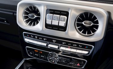 Mercedes-Benz G Class G63 21