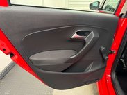 Volkswagen Polo 1.0 Polo S AC 5dr 21