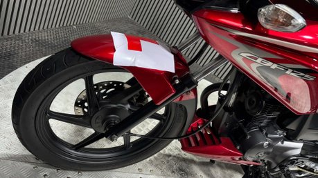 Honda CBF125 CBF125 2013 ONLY 16K 1 FORMER OWNER MOT WARRANTY 125CC 26