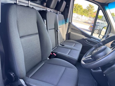 Mercedes-Benz Sprinter 2.0 315 CDI Progressive Panel Van 5dr Diesel Manual FWD L2 H2 Euro 6 (s/s) 28