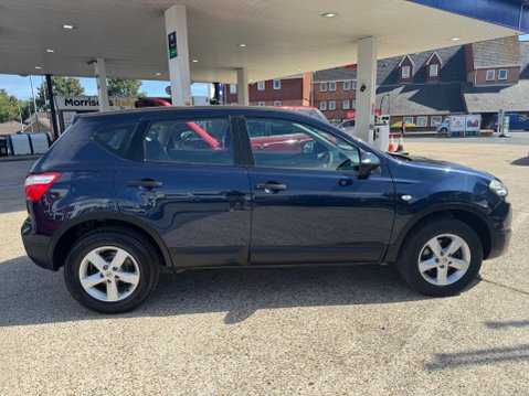 Nissan Qashqai 1.6 VISIA 4