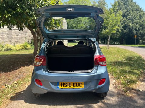 Hyundai i10 SE 28