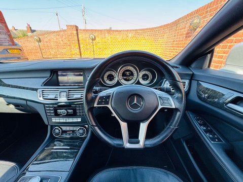 Mercedes-Benz CLS 2.1 CLS250 CDI AMG Sport Coupe 4dr Diesel G-Tronic+ Euro 5 (s/s) (204 ps) 11