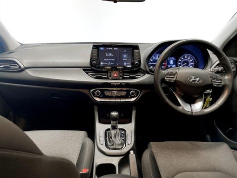 Hyundai i30 1.0 T-GDi MHEV SE Connect Hatchback 5dr Petrol Hybrid DCT Euro 6 (s/s) (120 19