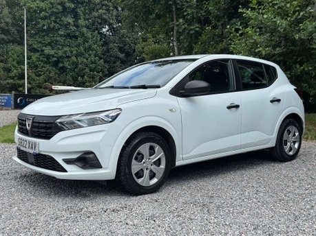 Dacia Sandero 1.0 Sandero Essential SCe 5dr 11