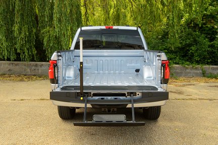 Ford Lightning Lariat Electric 16