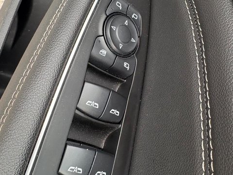 Vauxhall Insignia SRI VX-LINE NAV 18