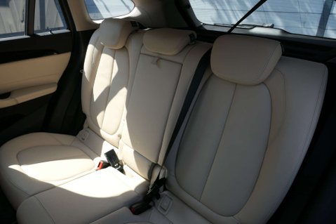 BMW X1 2.0 18d SE SUV 5dr Diesel Auto xDrive Euro 6 (s/s) (150 ps) 5