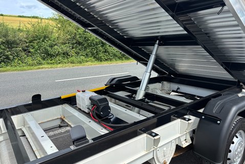 Citroen Relay 35 L2 Single Cab Tipper - Air Con / New Body 8