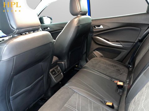 Vauxhall Grandland 1.2 Turbo Ultimate SUV 5dr Petrol Auto Euro 6 (s/s) (130 ps) 40