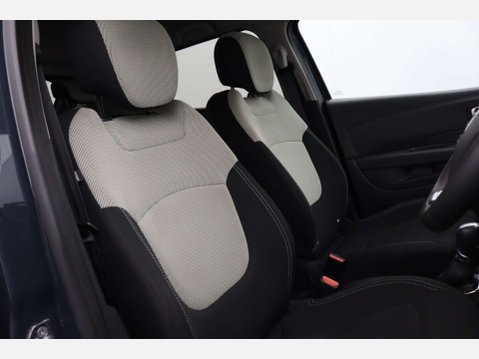 Renault Captur 1.5 Captur Iconic dCi Auto 5dr 23