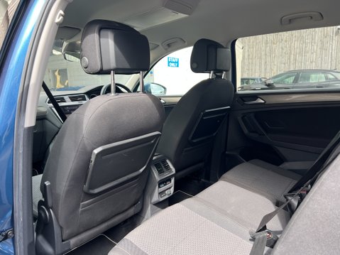 Volkswagen Tiguan 2.0 TDI SE Nav SUV 5dr Diesel DSG 4Motion Euro 6 (s/s) (190 ps) 11