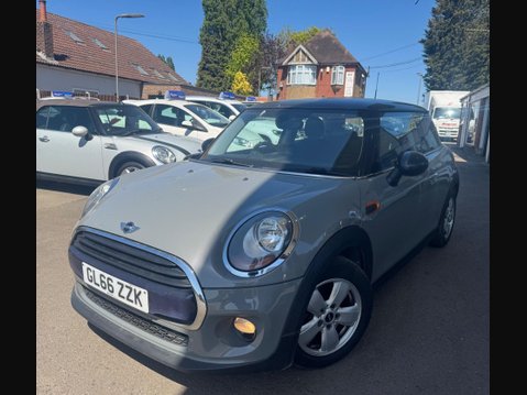 Mini Hatch 1.5 Cooper Euro 6 (s/s) 3dr 1