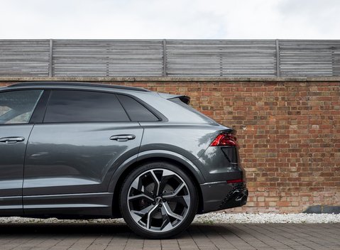 Audi RS Q8 Vorsprung 28