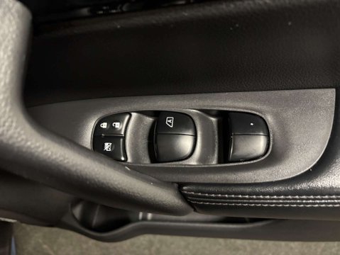 Nissan X-Trail DCI TEKNA XTRONIC 10