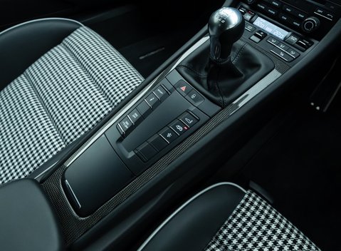 Porsche 911 GT3 Touring (991.2) 23