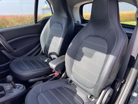 Smart Fortwo Coupe 1.0 Edition Black Twinamic Euro 6 (s/s) 2dr 23