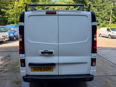 Vauxhall Vivaro 1.6 CDTi 2900 Sportive Panel Van 5dr Diesel Manual L2 H1 Euro 6 (120 ps) 15
