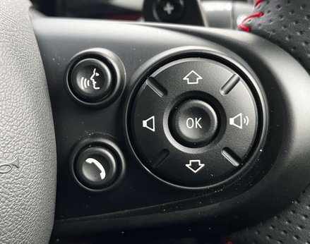 Mini Hatch 2.0 John Cooper Works Auto 3dr 53