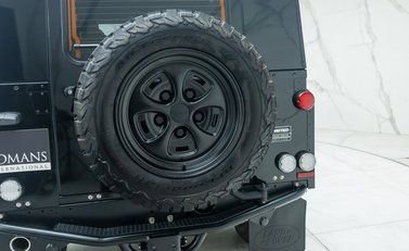 Land Rover Defender 110 XS Classic SIIA Twisted 34