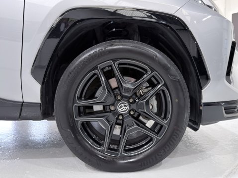 Toyota Rav 4 GR SPORT 24