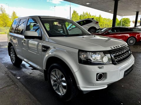 Land Rover Freelander 2 2.2 TD4 SE 4WD Euro 5 (s/s) 5dr 4