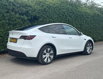 Tesla Model Y SUV 5dr Electric Auto RWD (341 bhp) 32