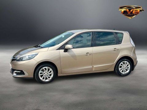 Renault Scenic 1.5 Scenic Dynamique TomTom Energy dCi S/S 5dr - NATIONAL DELIVERY* 17