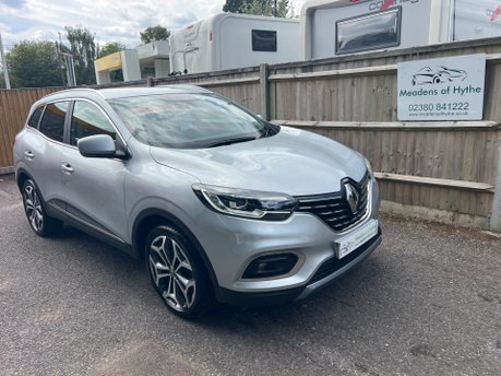 Renault Kadjar 1.3 GT LINE TCE EDC 5 Dr AUTOMATIC 2