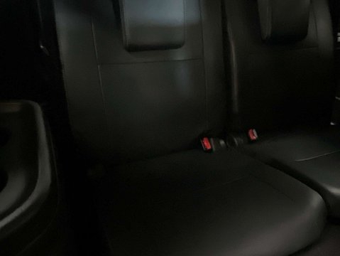 Mitsubishi Outlander 2.0 Outlander Exceed CVT 4WD 5dr 38