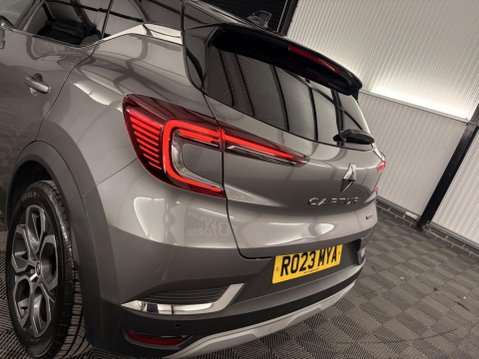Renault Captur 1.6 E-TECH techno Auto Euro 6 (s/s) 5dr 36