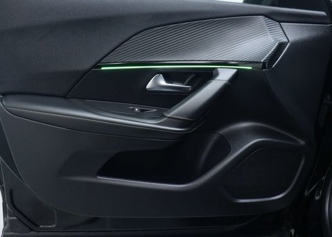 Peugeot e-2008 50kWh GT SUV 5dr Electric Auto (7kW Charger) (136 ps) 49